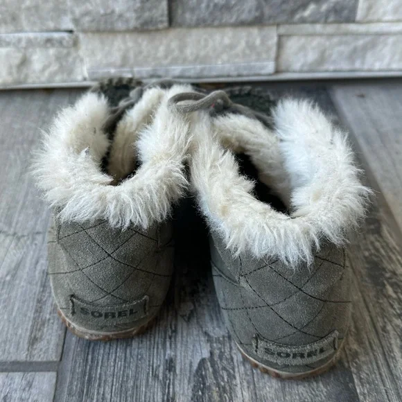 Sorel Out N About Moc Olive Green Suede & Fabric Shearling Lined Moccasin Sz 7 - Picture 7 of 13